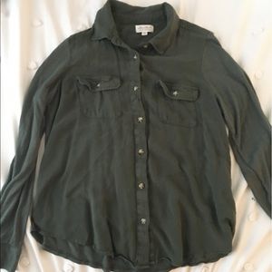 ultra flirt green button up